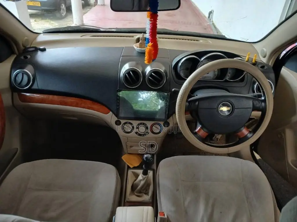 Chevrolet Aveo 2012 Car (Used)