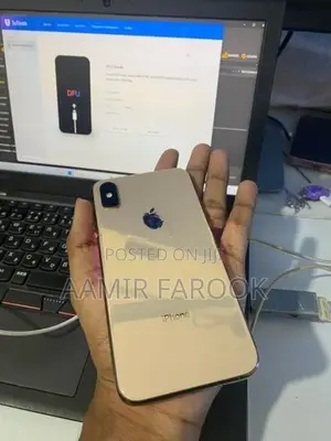 Apple iPhone XS (Used)