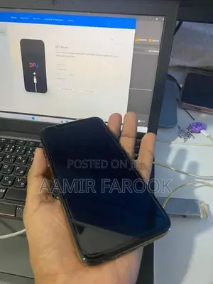 Apple iPhone XS (Used)