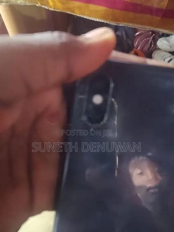 Apple iPhone X (Used)