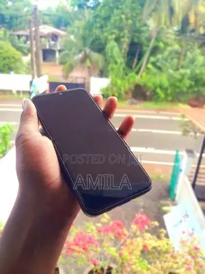 Samsung Galaxy A30 (Used)