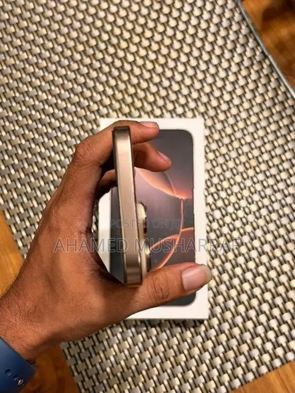 Apple iPhone 16 Pro Max (Used)