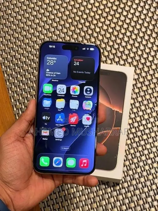 Apple iPhone 16 Pro Max (Used)