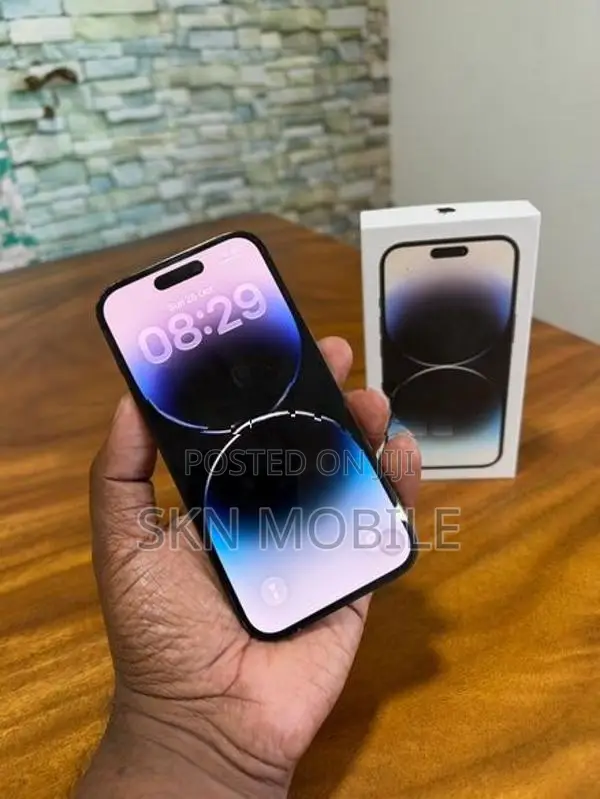 Apple iPhone 14 Pro 256GB (Used)