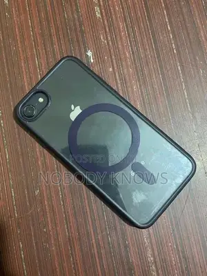 Apple iPhone 8 (Used)