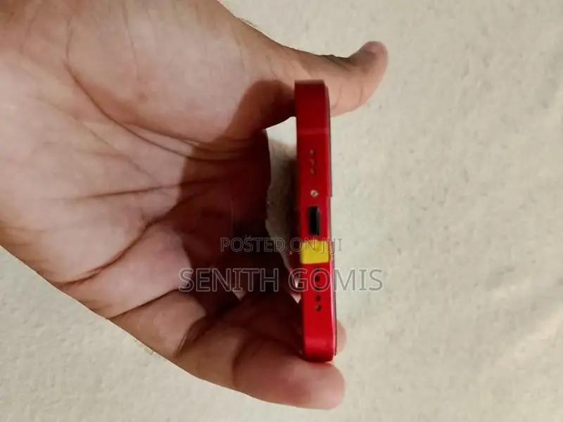 Apple iPhone 13 Red Edition (Used)