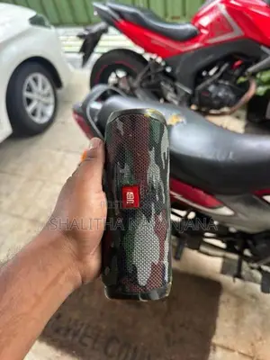 JBL Flip 5
