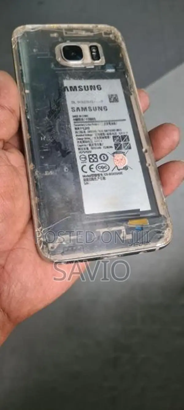 Samsung Galaxy S7 Edge (Used)