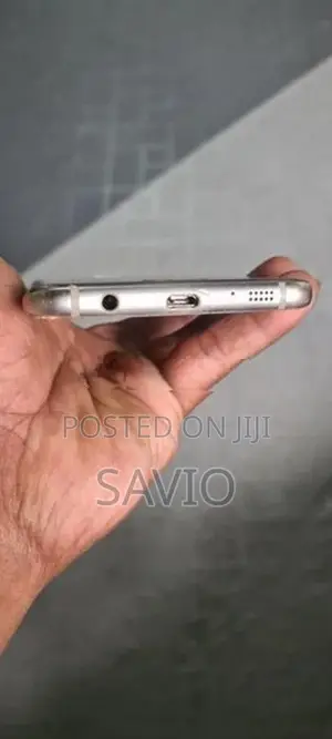 Samsung Galaxy S7 Edge (Used)