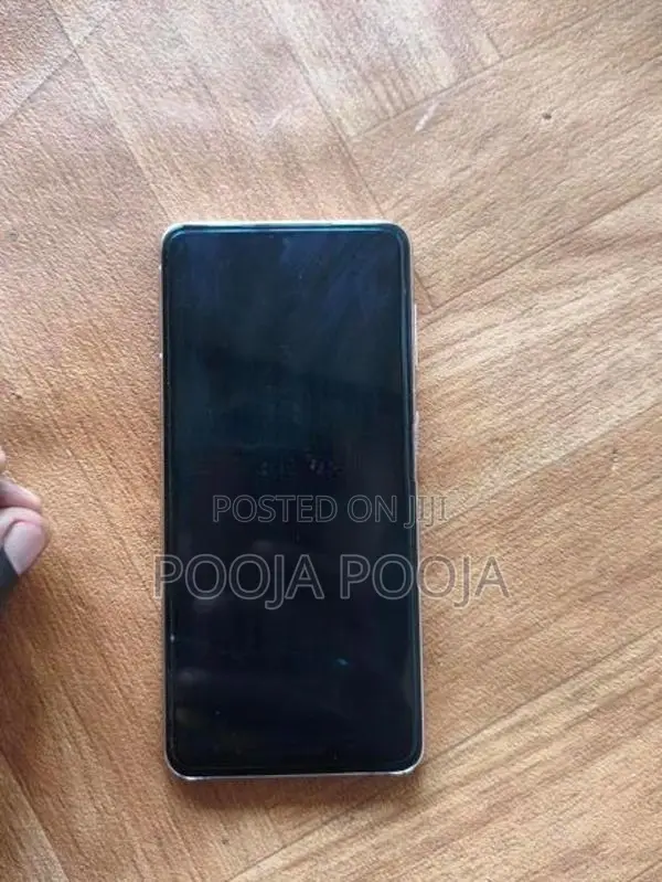 Samsung Galaxy S21 Plus (Used)