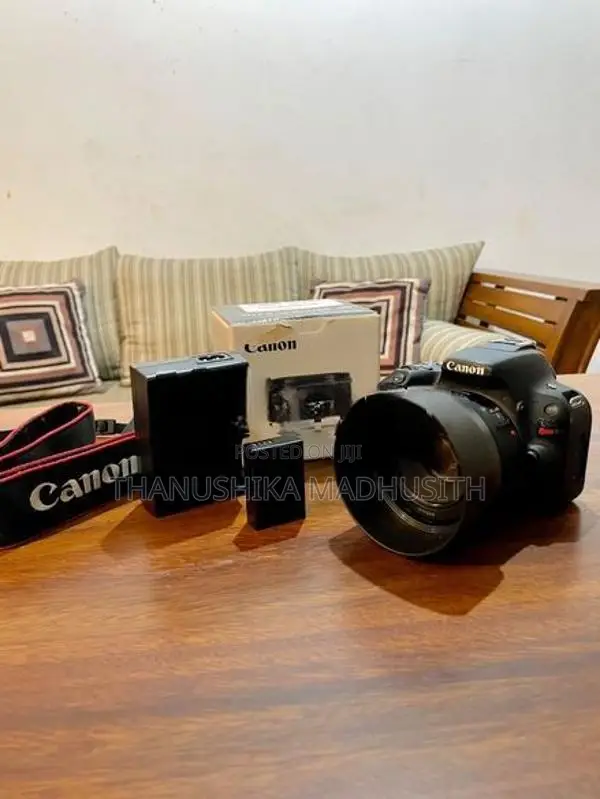 Canon Camera 200d With 50mm Lens