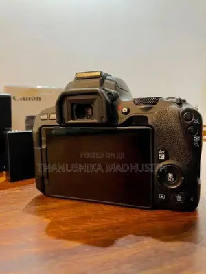 Canon Camera 200d With 50mm Lens