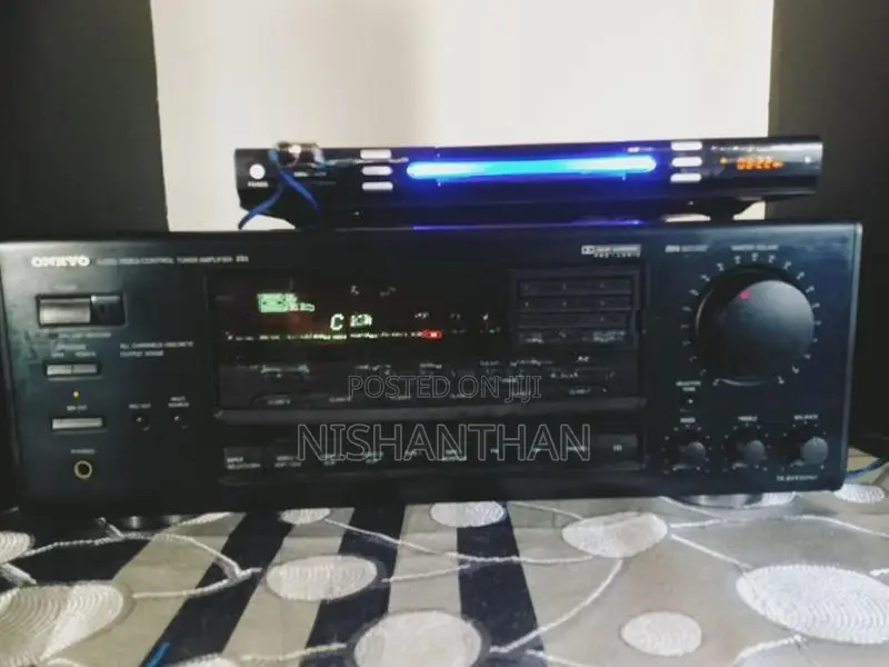 Onkyo Speaker Set