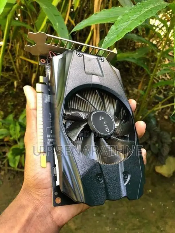 Nvidia GTX 1050 2GB Graphics Card එකක්