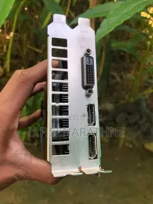 Nvidia GTX 1050 2GB Graphics Card එකක්