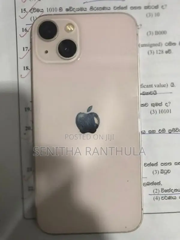 Apple iPhone 13 (Used)