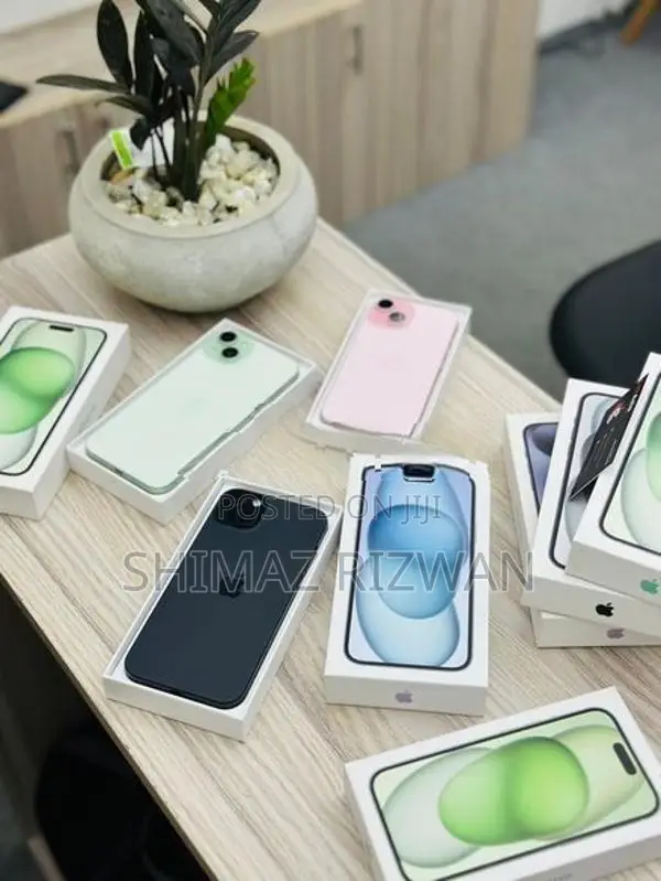 Apple iPhone 15 128GB (Used)