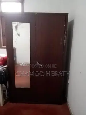 දොර දෙකේ වානෙ අල්මාරිය