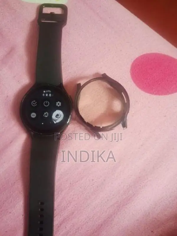 Samsung Galaxy Watch 4