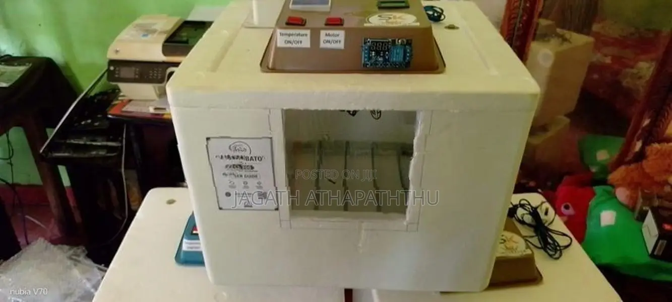 35 Eggs Incubator - Automatic