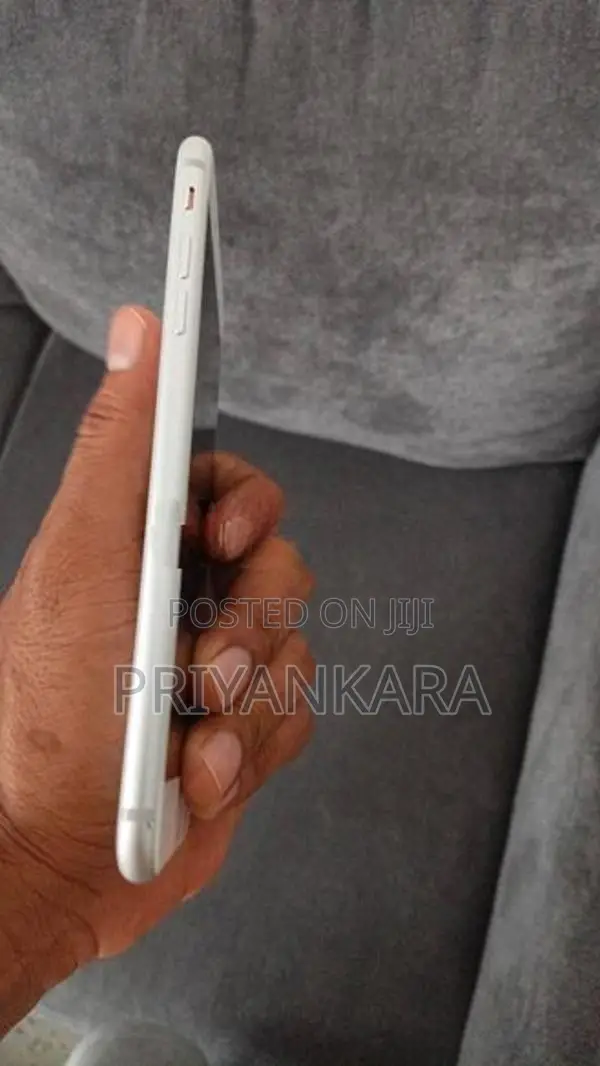 Apple iPhone 8 Plus (Used)