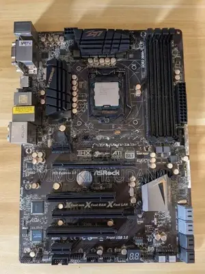 ASRock Z77 EXTREME4 Gaming Motherboard