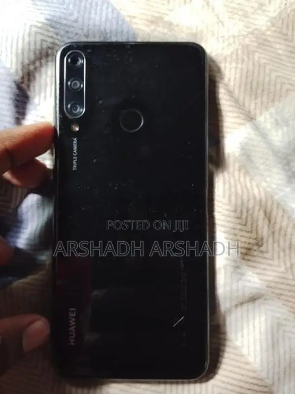 Huawei Y6p (Used)