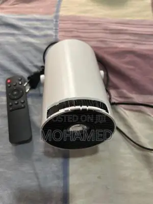 Magcubic HY300 Pro Projector