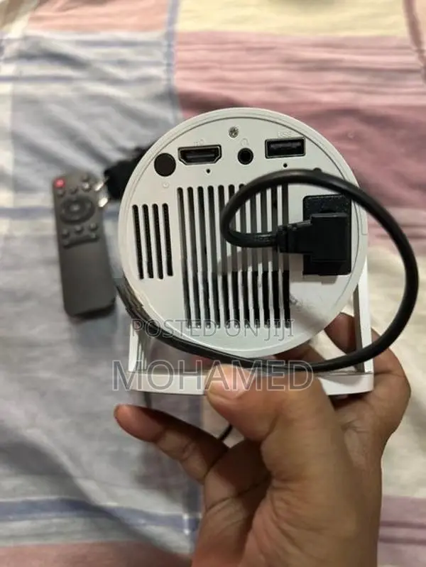 Magcubic HY300 Pro Projector