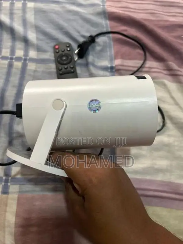Magcubic HY300 Pro Projector