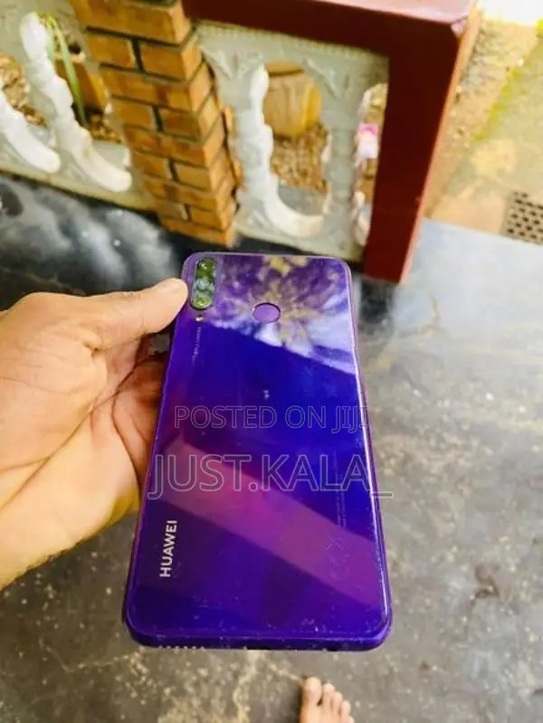 Huawei Y6 (Used)
