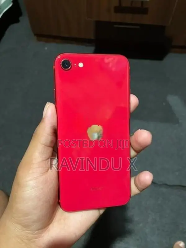 Apple iPhone SE 2 (Used)