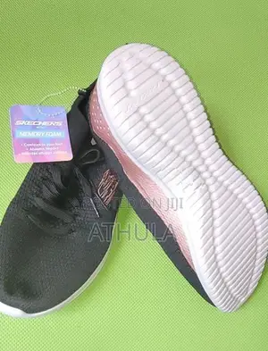 Skechers