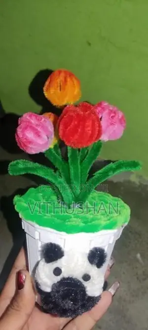 Flower Pot Table Decor