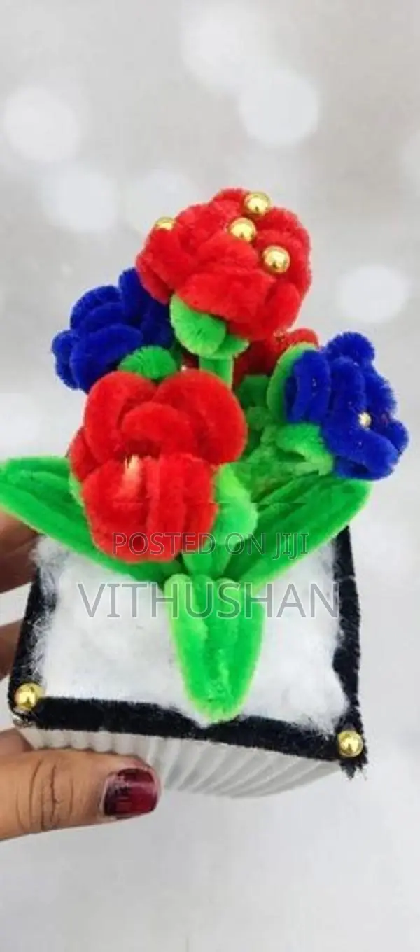 Flower Pot Table Decor