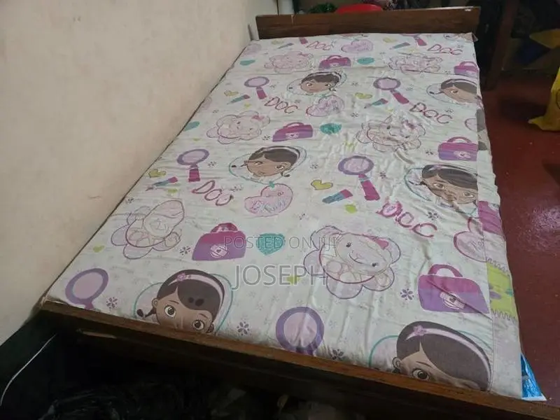 Double Size Bed With Mattress