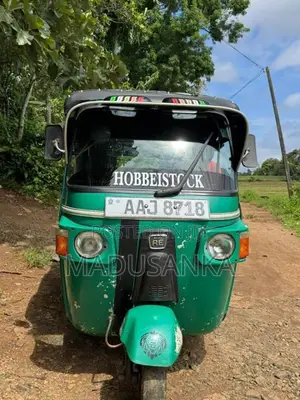 Bajaj RE 205 2013 Three Wheel (Used)