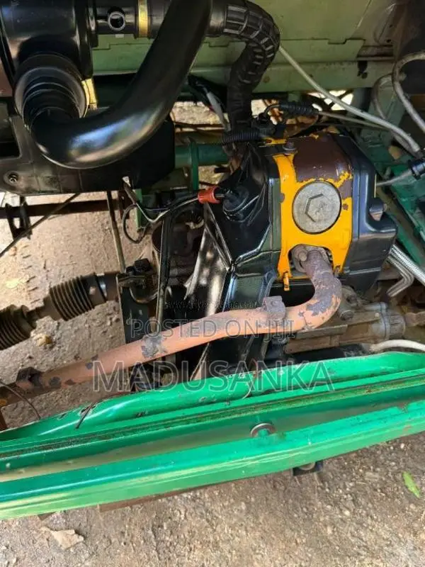 Bajaj RE 205 2013 Three Wheel (Used)
