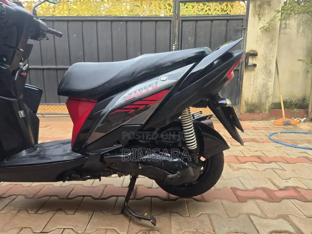 Yamaha Ray ZR Street Rally BHS 2019 Motorbike (Used)