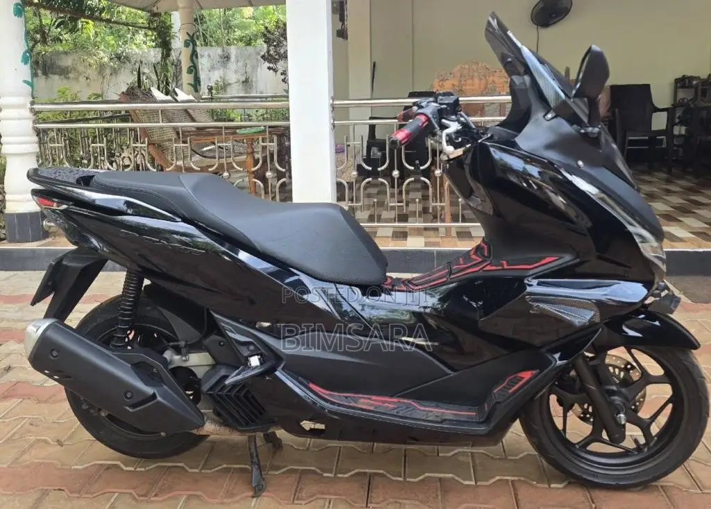 Honda PCX 160 Original Japan 2024 Motorbike (Used)