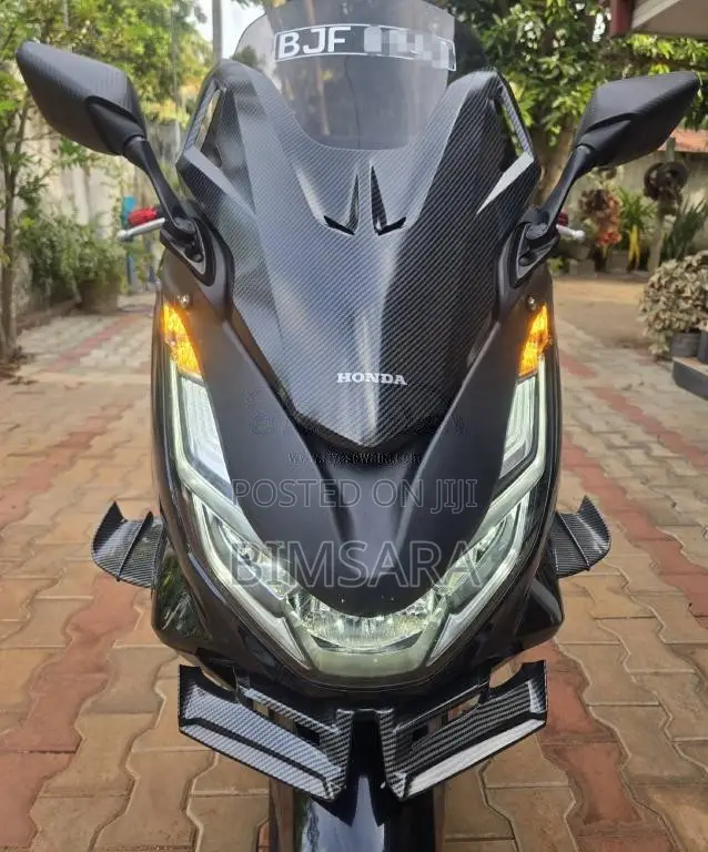 Honda PCX 160 Original Japan 2024 Motorbike (Used)