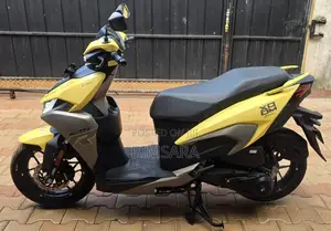 Hero Xoom 125R BKQ Yellow Matte 2026 Motorbike (Used)
