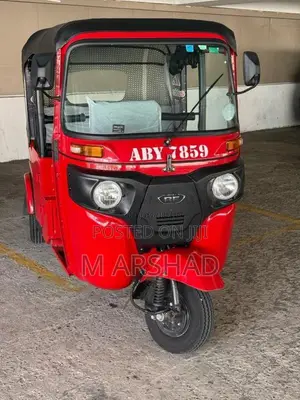 Bajaj 4 stroke 2026 Three Wheel (Used)