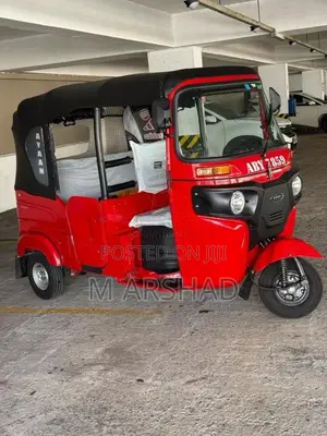Bajaj 4 stroke 2026 Three Wheel (Used)
