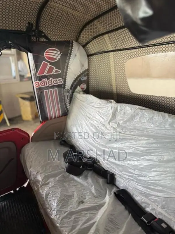 Bajaj 4 stroke 2026 Three Wheel (Used)