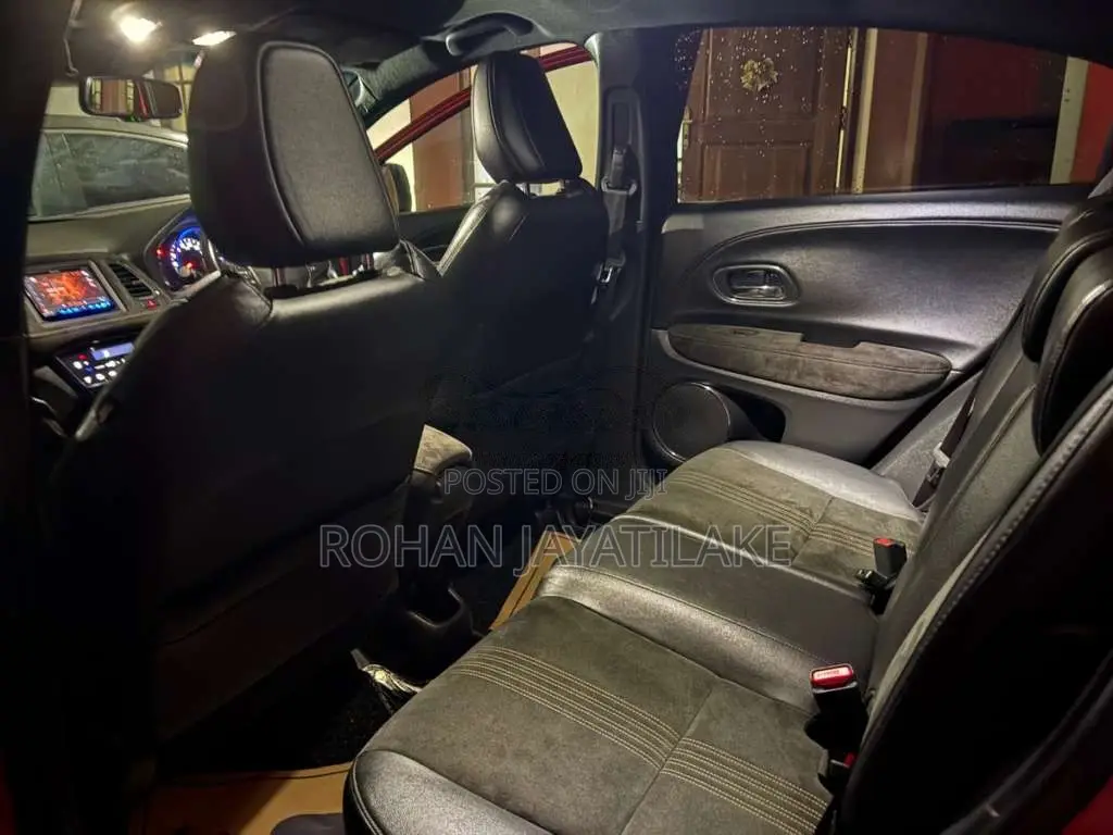 Honda Vezel RS Sensing 2018 SUV (Used)