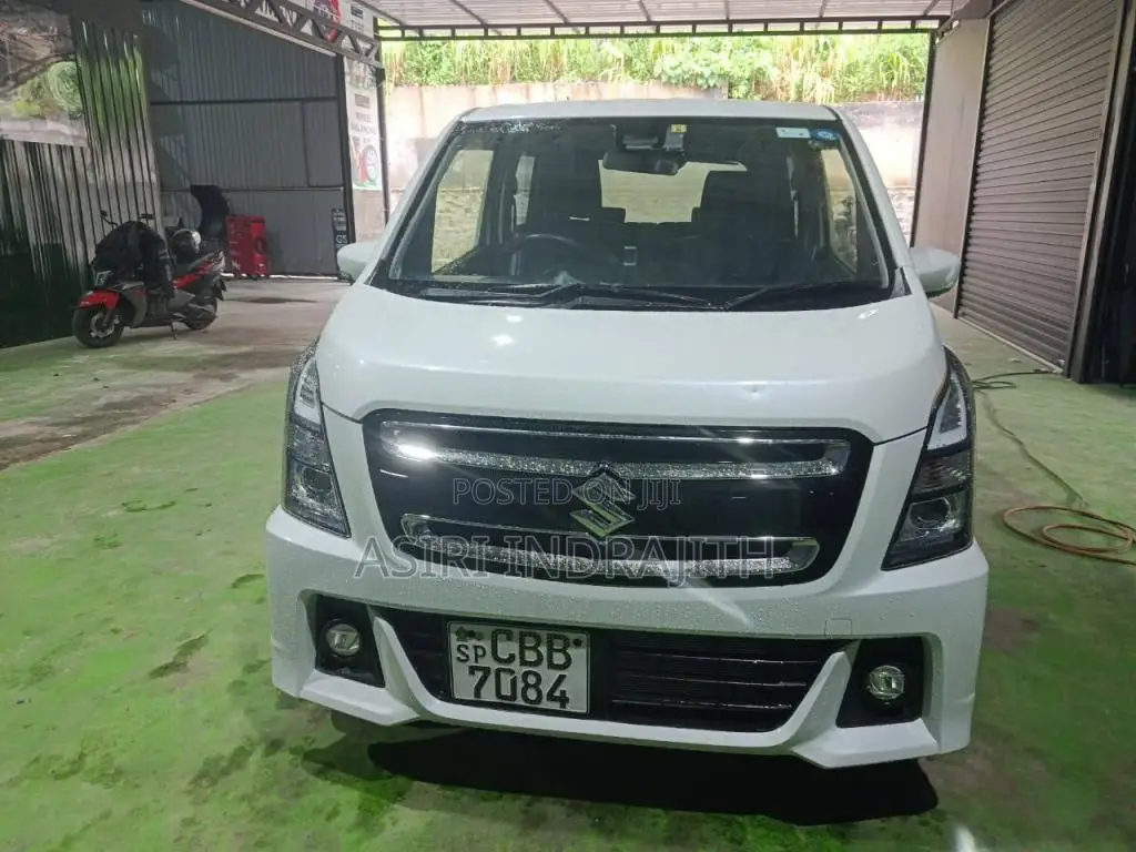 Suzuki Wagon R Stingray 2018 Car (Used)