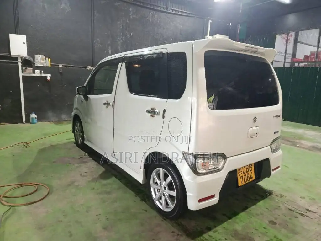 Suzuki Wagon R Stingray 2018 Car (Used)