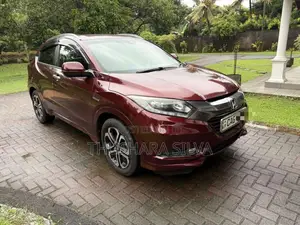 Honda Vezel 2015 SUV (Used)