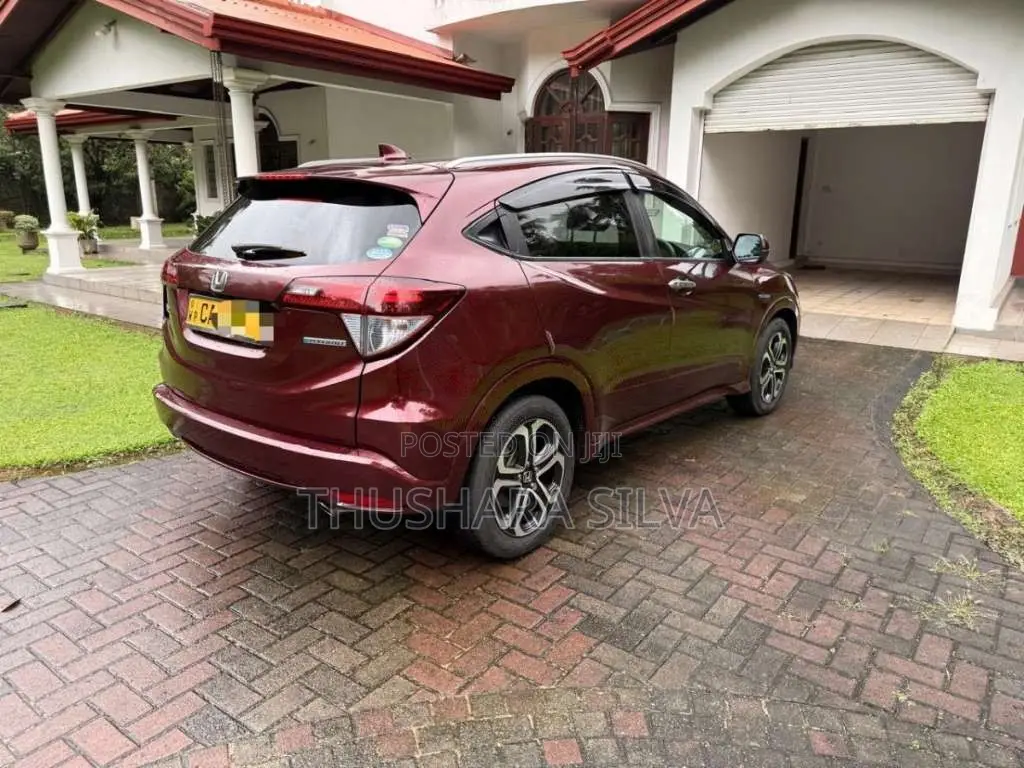 Honda Vezel 2015 SUV (Used)